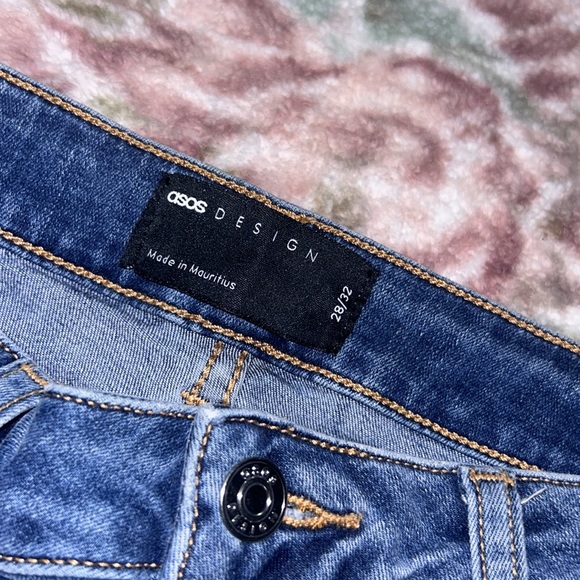 ASOS JEANS - Picture 4 of 5